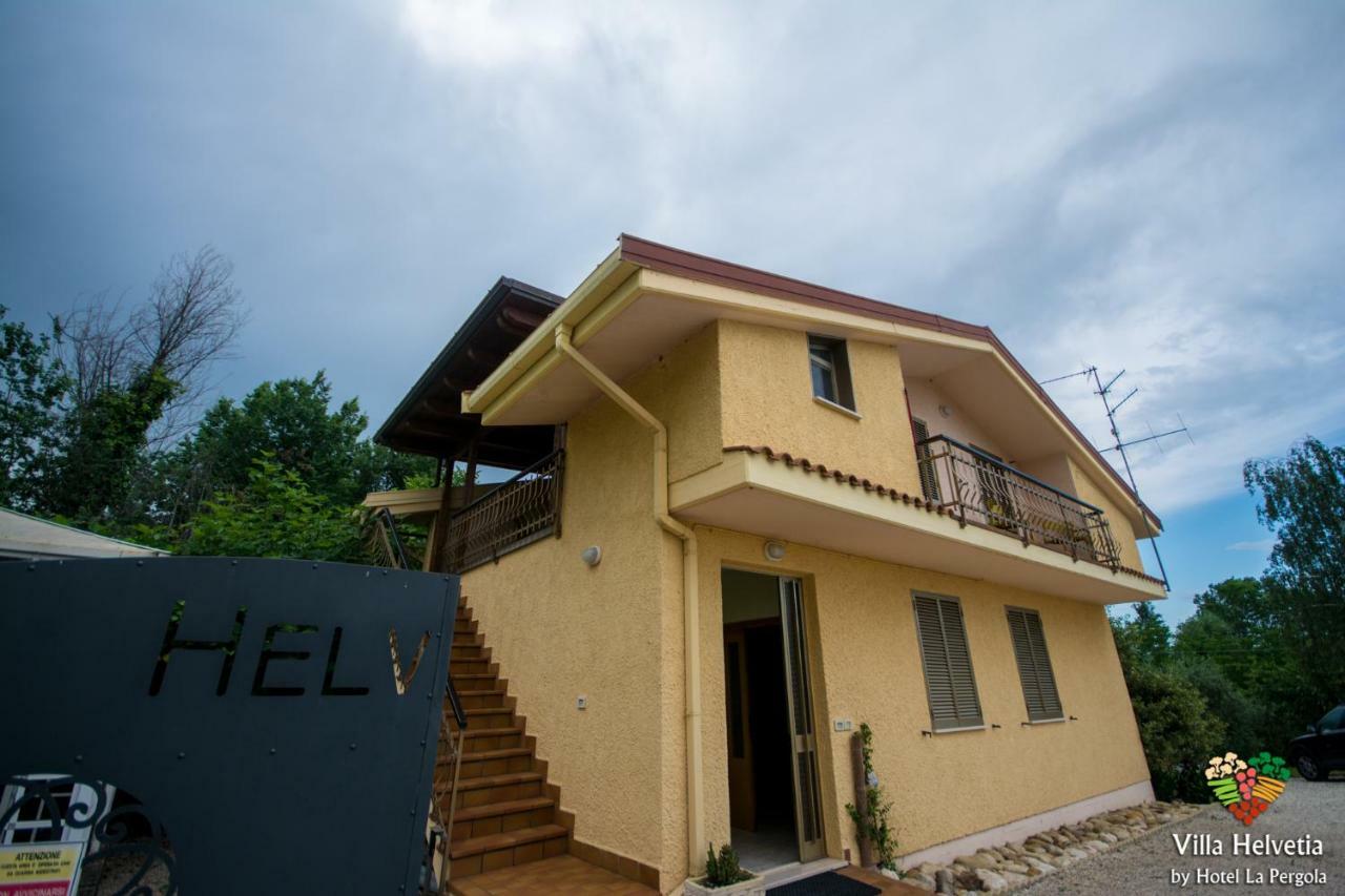 Villa Helvetia Corropoli Екстериор снимка